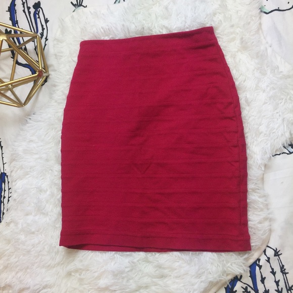 Express Dresses & Skirts - Pink Express Dark Pink skirt